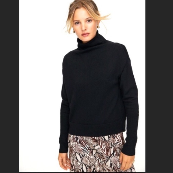 (SOLD) ARITZIA Cyprie Mock Neck Sweater Black M - Picture 2 of 8